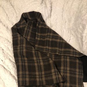Plaid Brown & Creme poncho
